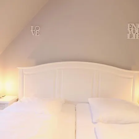Lejlighed Exklusive 3-zimmer-ferienwohnung Im Herzen Westerlands